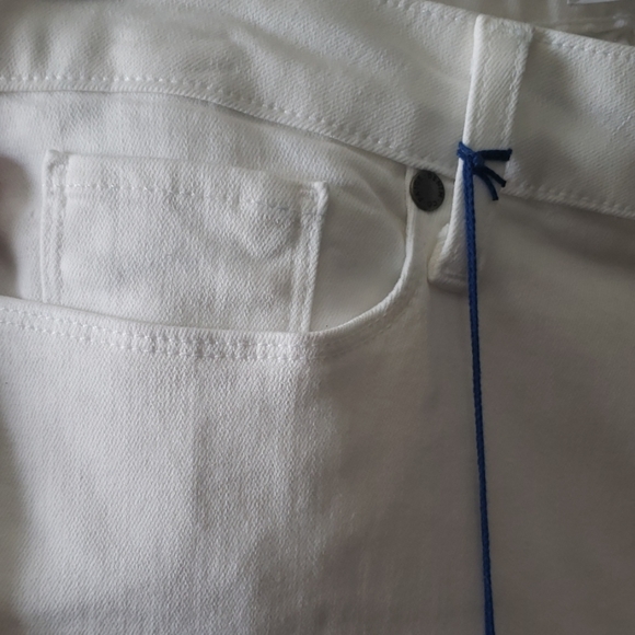 💜NWT Paige Verdugo Crop Jeans in White - Picture 5 of 6